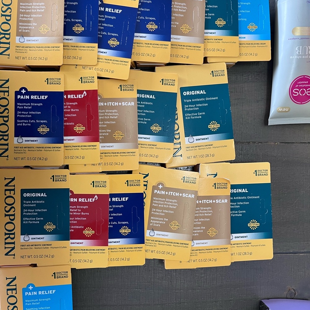 Yellow and Blue Books